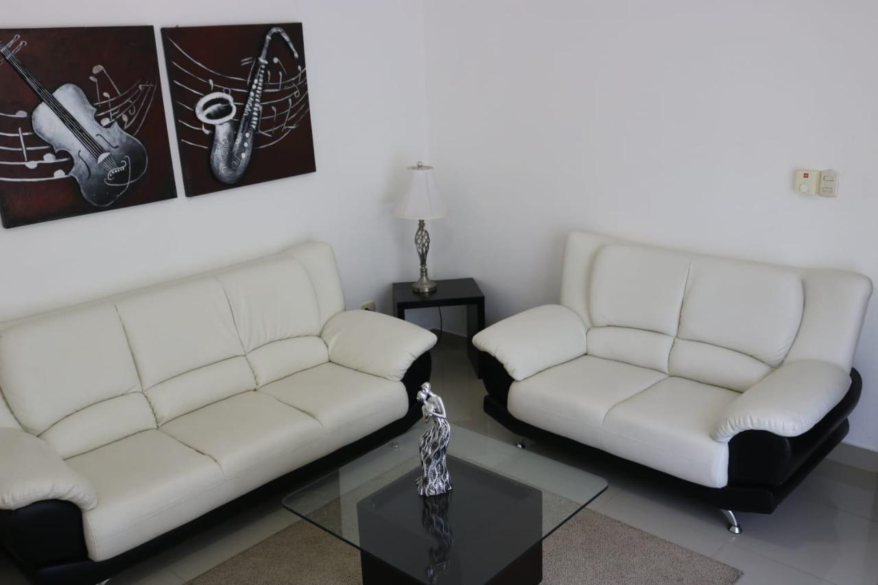 Apartamento Amueblado Amplio Tranquilo Privado Como Tu Lo Mereces Santiago De Los Caballeros Buitenkant foto